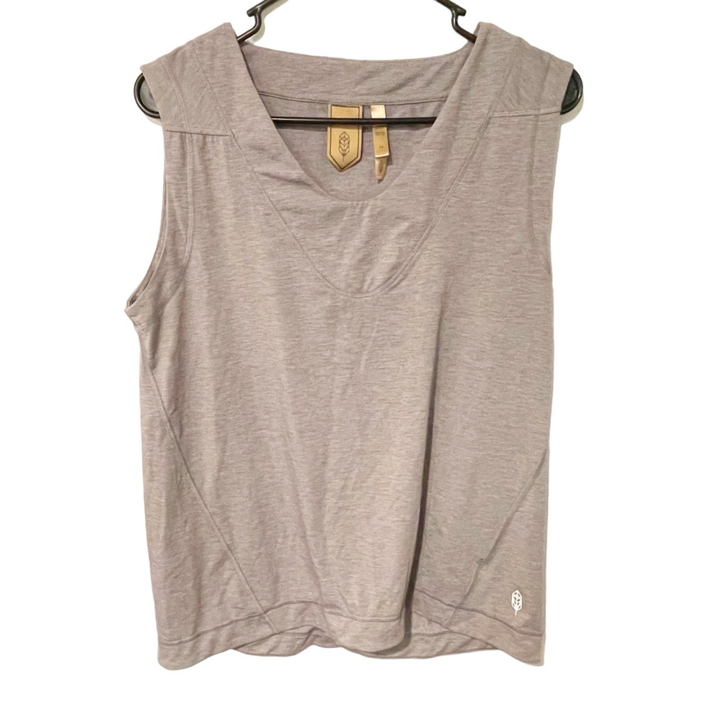 Indygena Size Medium Grey Lage II Tank Top Sleeveless‎